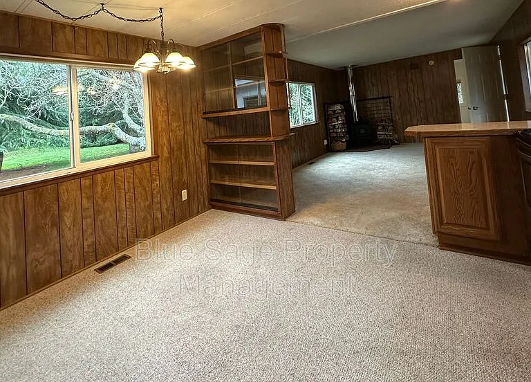 241 Evans Rd — Photo 13