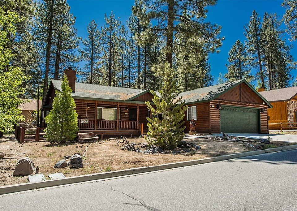 1st image of 241 Crater Lake Dr