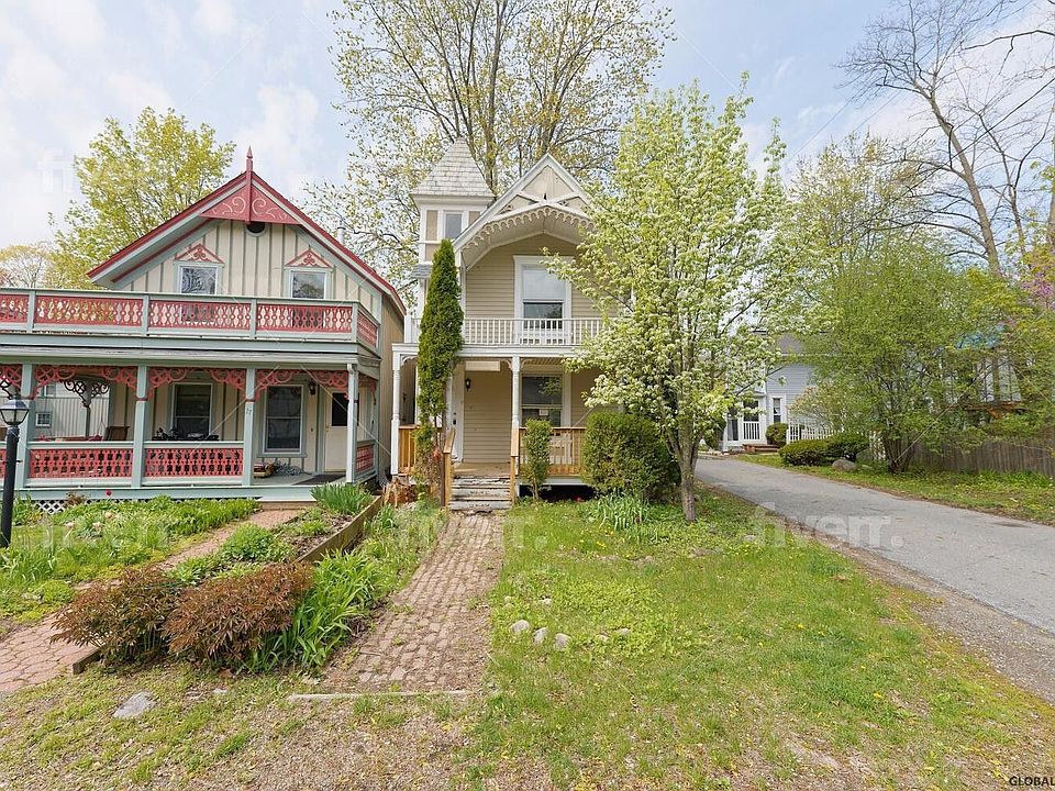 1st image of 25 Wesley Ave