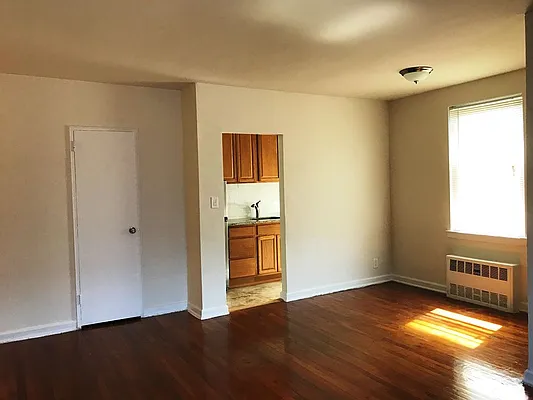 Rented by Prime Realty | media 40