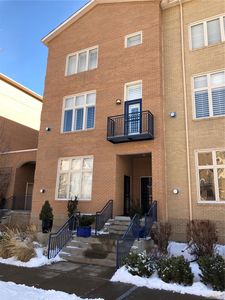 190 N Roslyn St SUITE 1309, Denver, CO, 80230