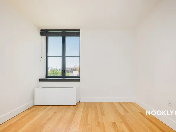 487 Keap Street image 5 of 12