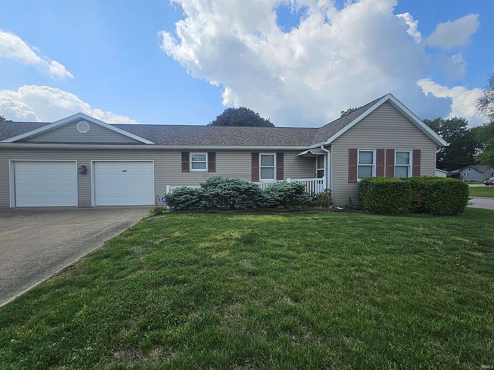 1st image of 302 E Lewis Ln