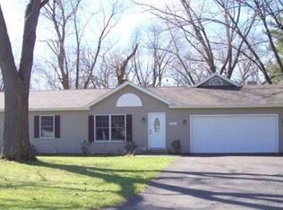 2146 Rockwell Rd, Aurora, IL 60506