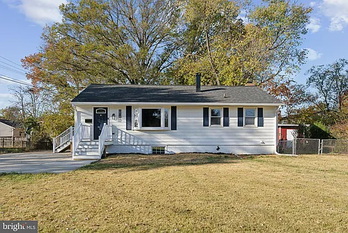 2414 Phillips Dr Photo 1