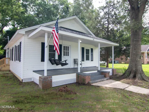 34 N Charlotte Street, Watha, NC 28478