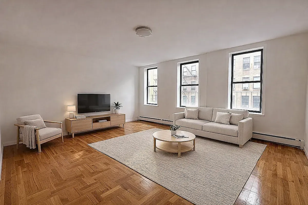 1310 Sheridan Avenue — Photo 1