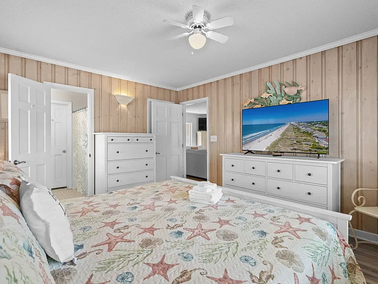 4308 S Ocean Blvd — Photo 2