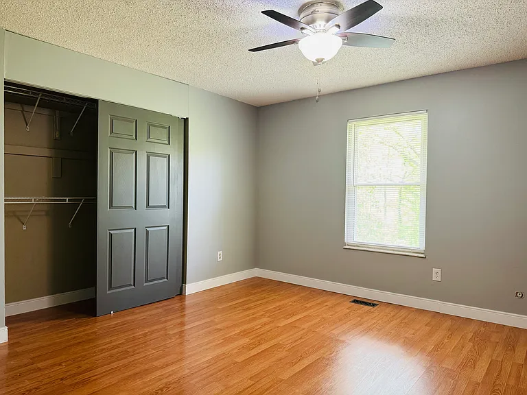 64 White Doe Ct — Photo 3