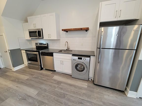 2nd image of 2817 W Girard Ave #1R