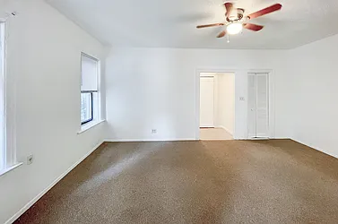 Rented by Coldwell Banker Warburg