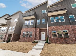 2179 Million Ln, Fayetteville, AR 72704