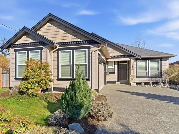 844 Mulholland Dr, Nanaimo, BC V9P 1Z5