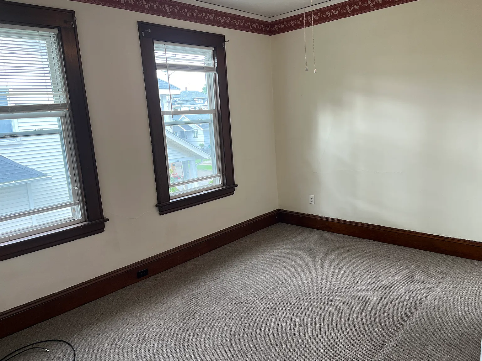 2 bed, 1100 sqft, $2,000 — Photo 4