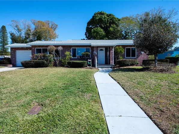 534 39th St S, Saint Petersburg, FL 33711