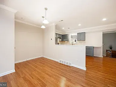 122 Kelmar Ave — Photo 6