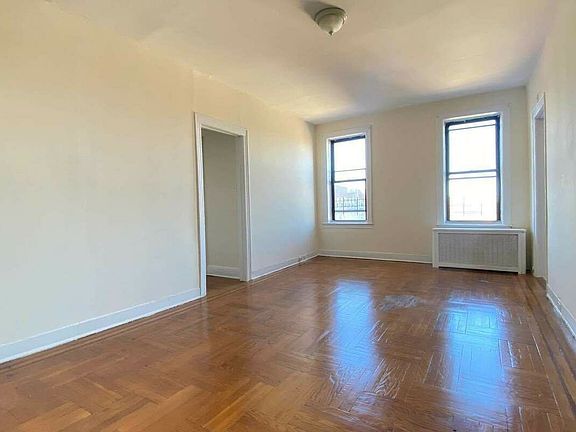 3rd image of 44-15 43rd Ave #6L
