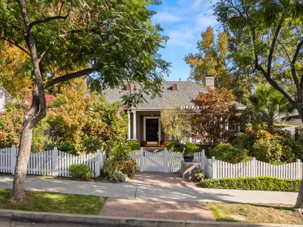 1560 Ontario Ave, Pasadena, CA 91103