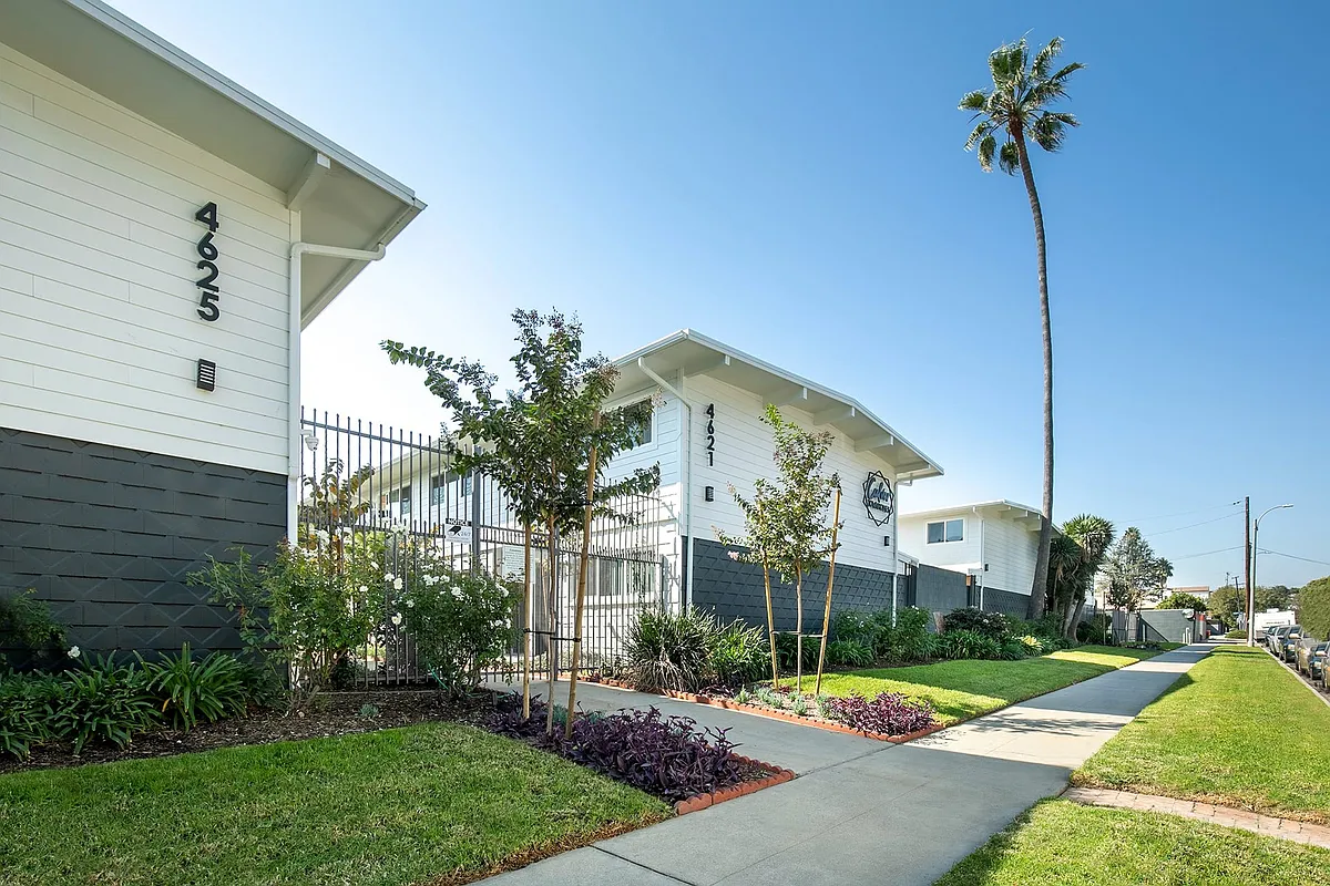 Building Photo - Culver Townhomes