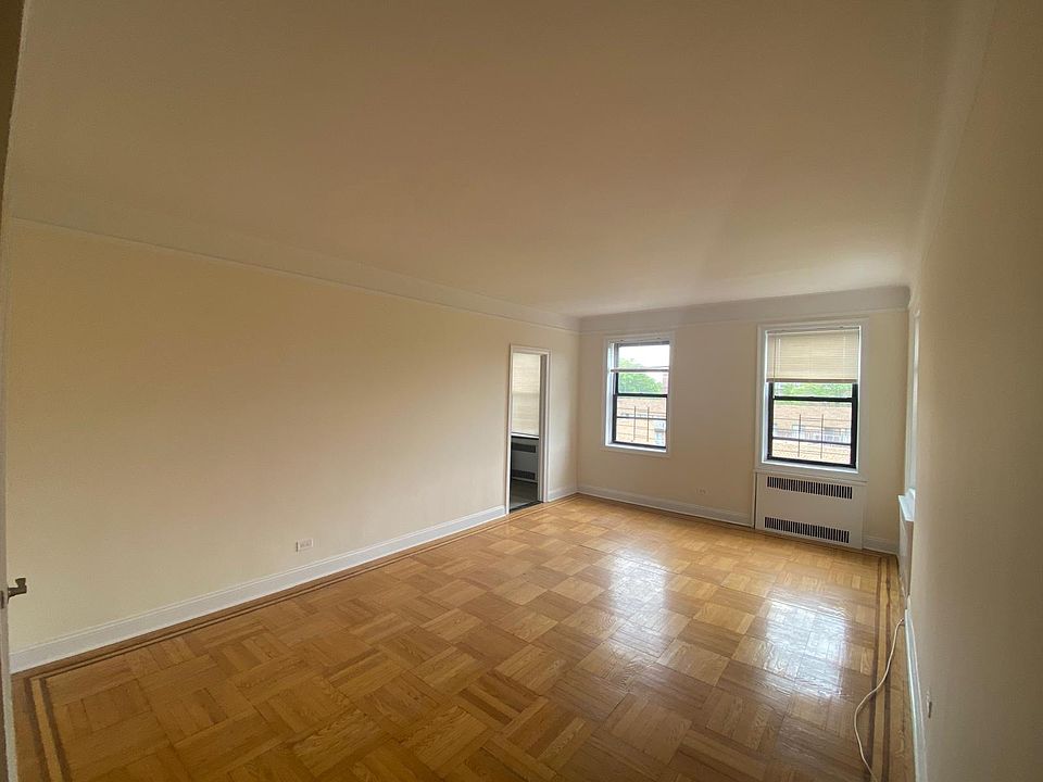 1st image of 17290 Highland Ave APT 6H