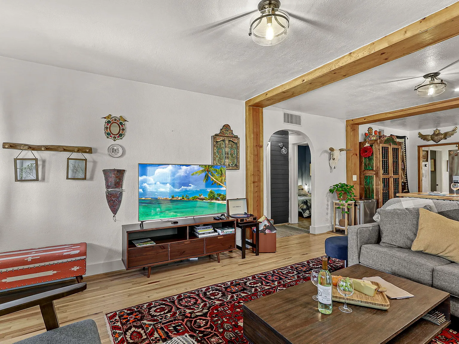 2 bed, $3,000 — Photo 4