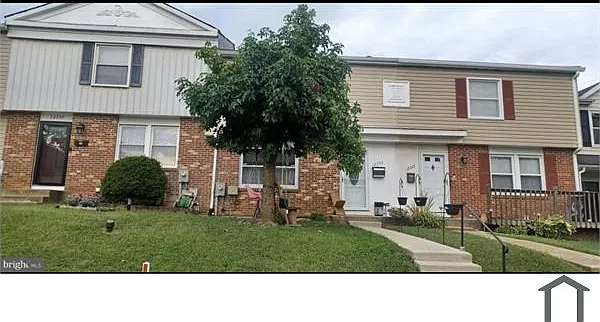 4 bed, $3,000 — Photo 2
