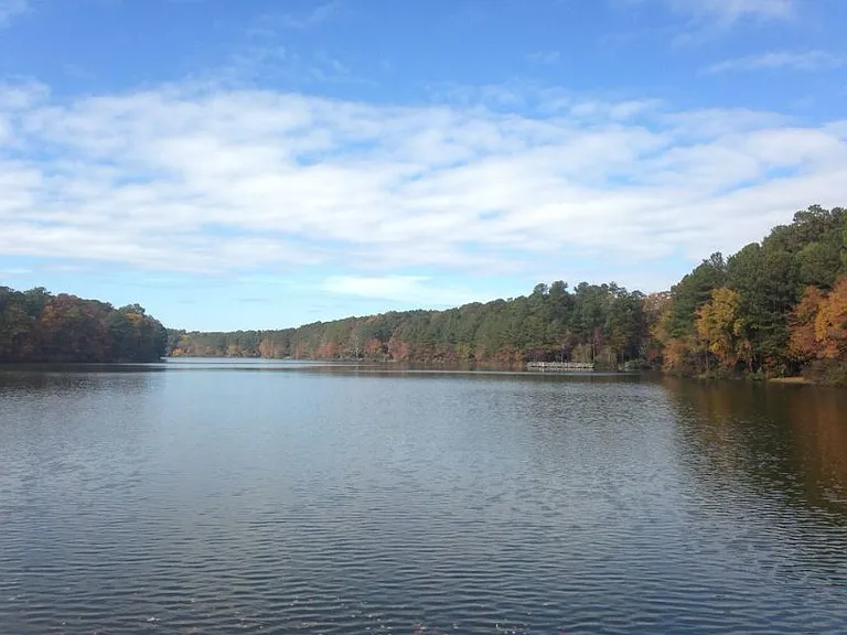 Trail from the community leads to Apex Community Park, featuring a 3-mile loop and a lake.