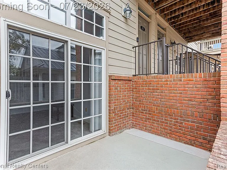 178 Amys Walk — Photo 3