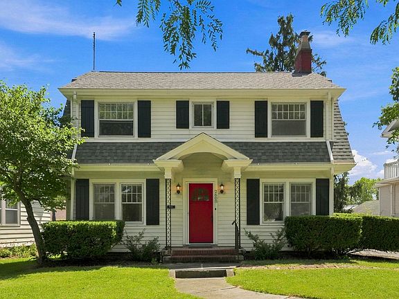 4th image of 2608 Buena Vista Dr