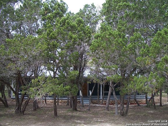 3rd image of 135 Brushy Creek Dr