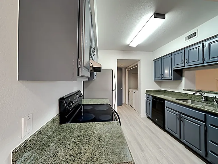 14419 N Pennsylvania Ave #23D — Photo 7