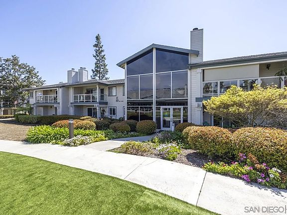 4th image of 1664 Circa Del Lago Unit E204
