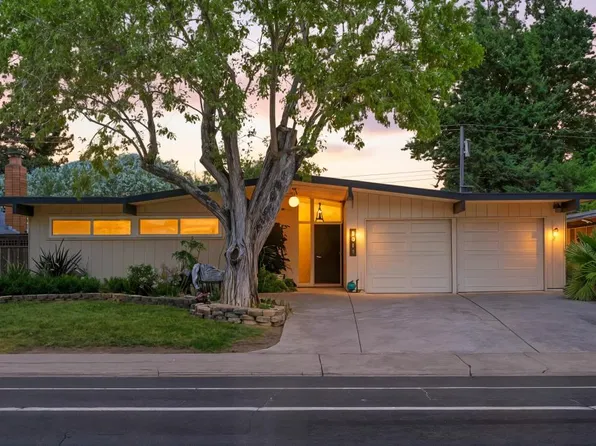 5013 Hemlock St, Sacramento, CA 95841