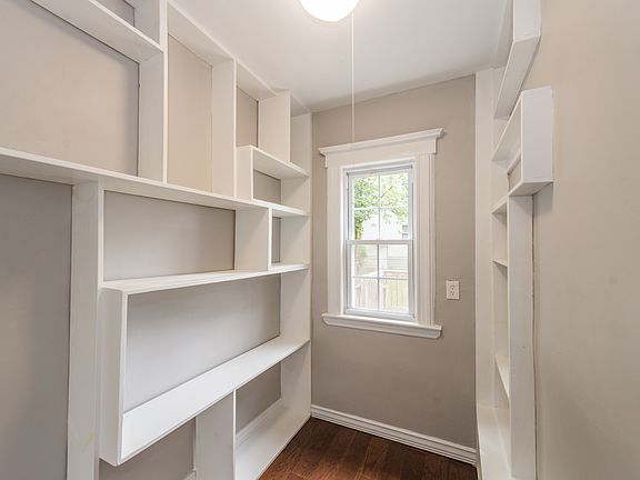 5th image of 27 Kingsley St