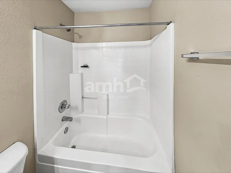 2256 E Hazeltine Way — Photo 14