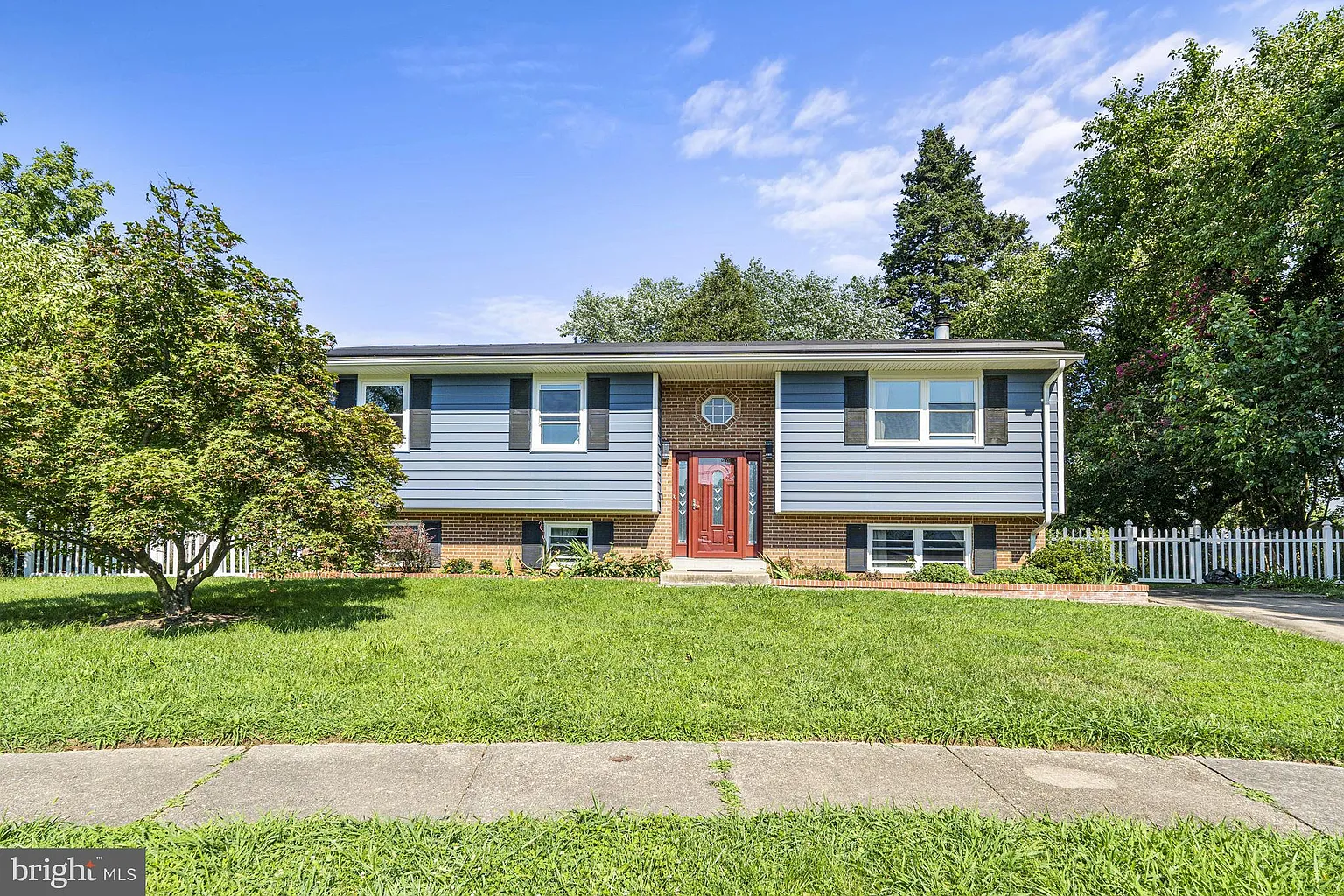 11407 Howard Ct photo 1