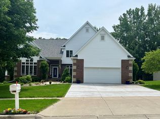 1669 Jonathan Dr, Fort Dodge, IA 50501