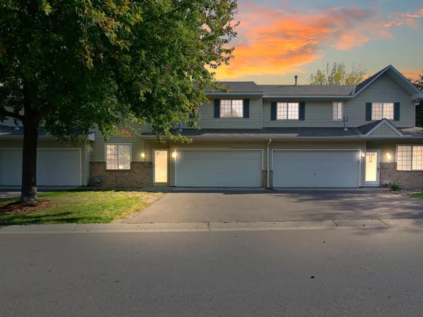 8956 Olive Ln N, Maple Grove, MN 55311