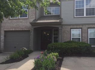 9925 Edgewood Ln #8-D, Sharonville, OH