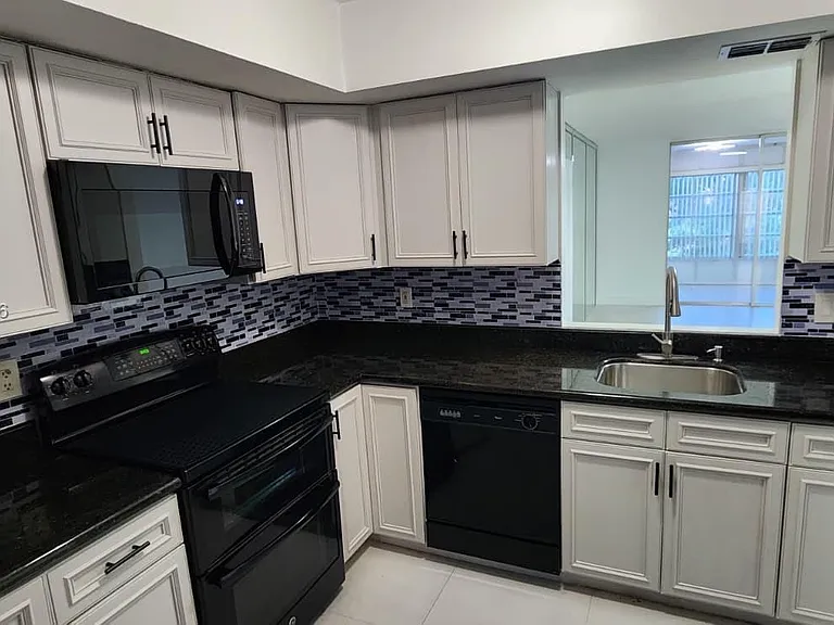1020 NW 80th Ave #203 — Photo 9