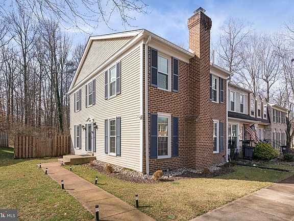 3rd image of 11556 Overleigh Dr