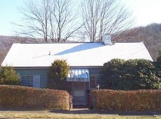 1524 Hill St, Ridgway, PA 15853