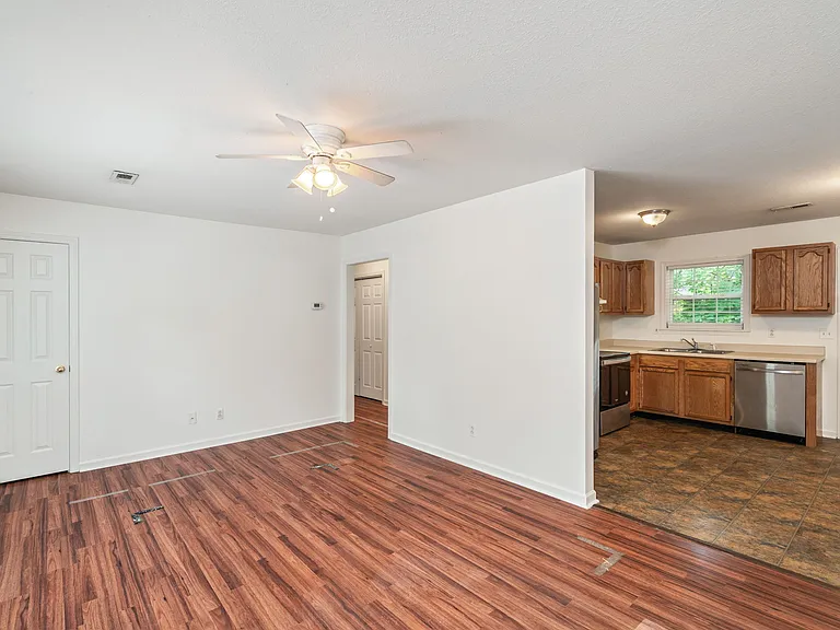 3518 Acorn Woods Way — Photo 2
