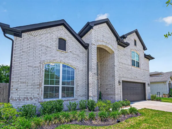291 Little Dog Dr, Montgomery, TX 77356