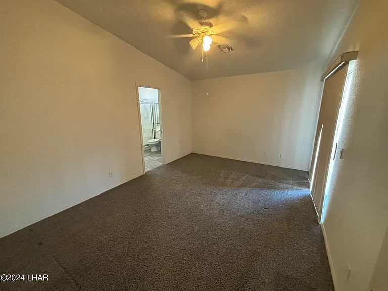 3720 Beachview Dr — Photo 12
