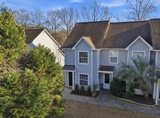 1672 Hunters Run Dr, Mount Pleasant, SC 29464