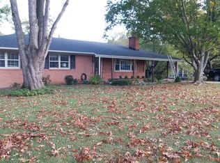 17205 Pinebrook Dr, Silver Spring, MD 20905