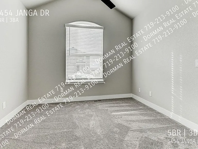 5454 Janga Dr — Photo 25
