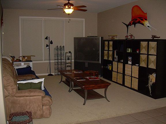 3rd image of 884 E Mead Dr