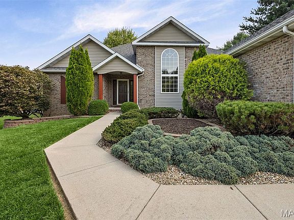 4th image of 2743 Cascade Lake Dr